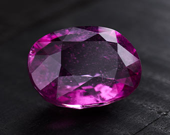 Pierre d'octobre: la tourmaline