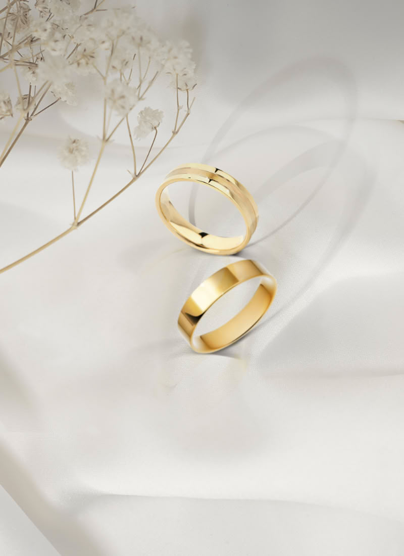 Yellow gold wedding rings for men