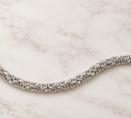 Ketting met koninklijke schakels, ook wel Byzantijnse of Peruaanse ketting genoemd