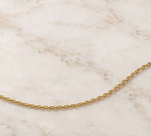 Ketting met spiraalvormige gedraaide schakels, lichtgevend effect